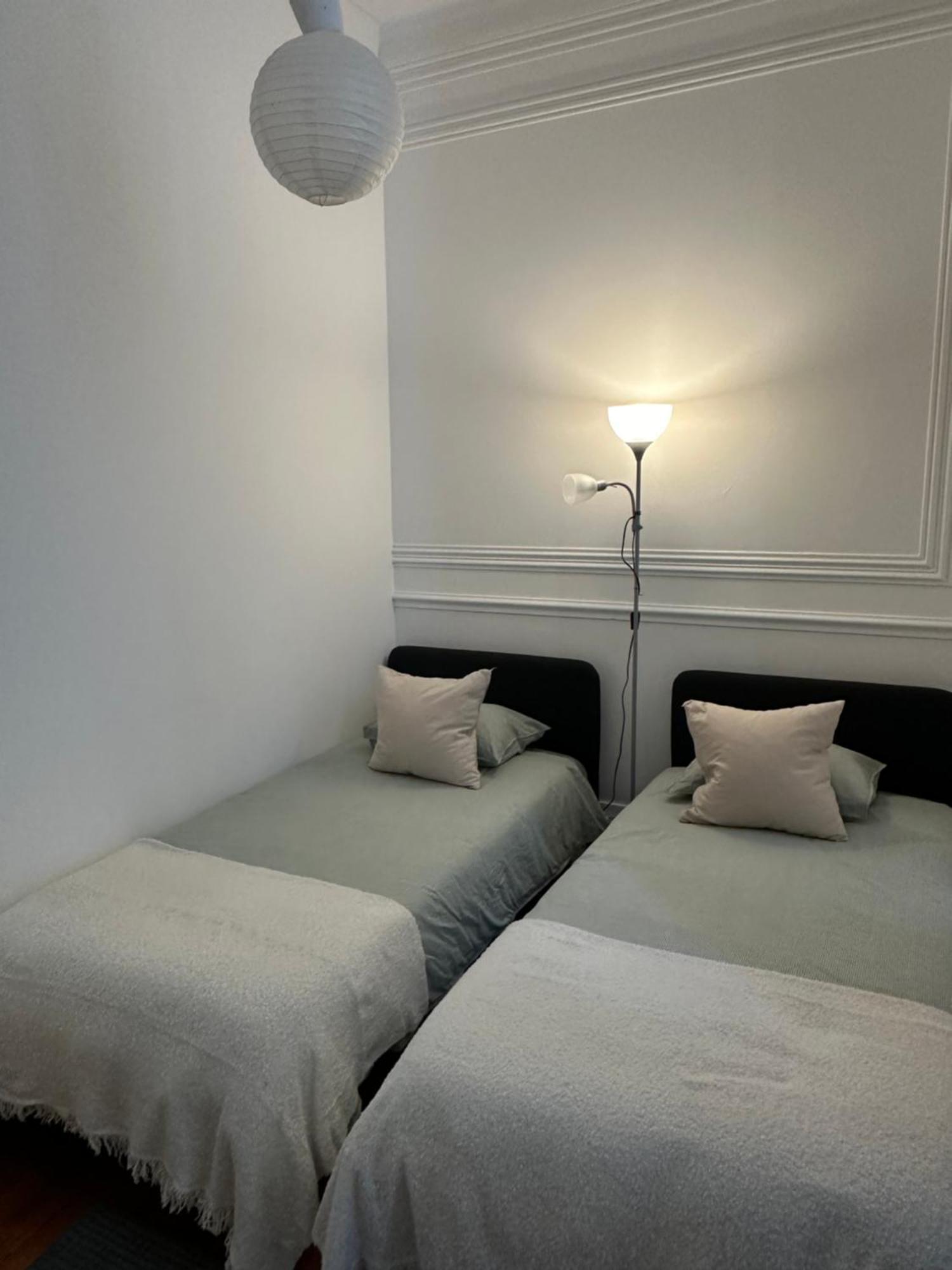 Garden Campo De Ourique Guest House - Hostel Lisbon Exterior photo